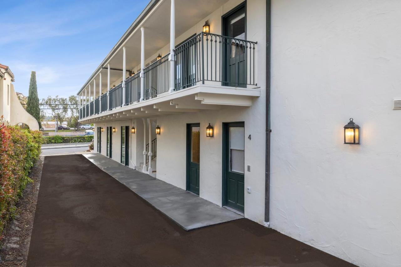 Casa Jardin - Boutique Suites In Downtown 圣巴巴拉 外观 照片