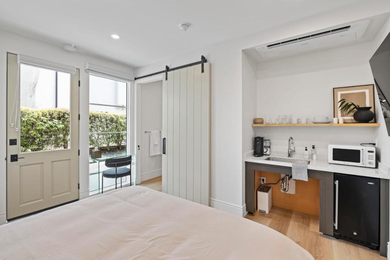 Casa Jardin - Boutique Suites In Downtown 圣巴巴拉 外观 照片