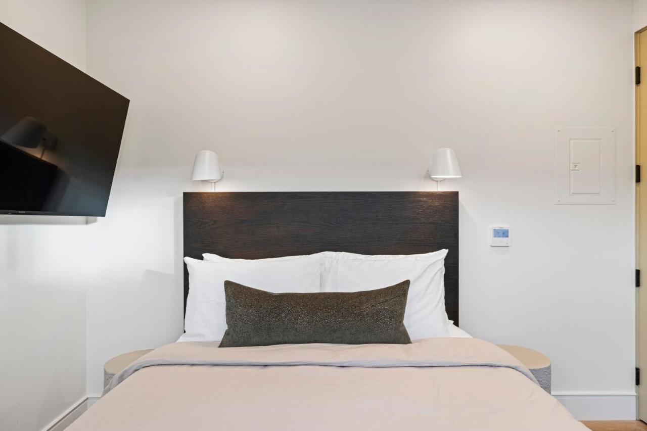 Casa Jardin - Boutique Suites In Downtown 圣巴巴拉 外观 照片