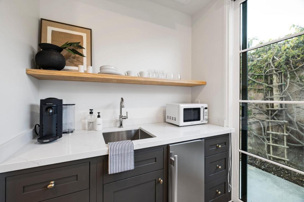 Casa Jardin - Boutique Suites In Downtown 圣巴巴拉 外观 照片