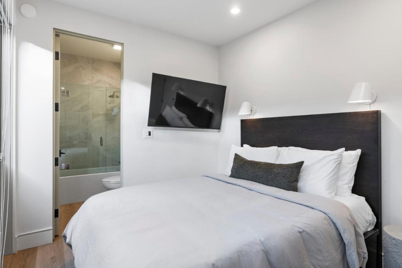 Casa Jardin - Boutique Suites In Downtown 圣巴巴拉 外观 照片